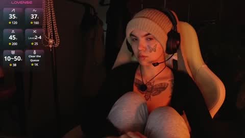 Blue online show from January 23, 8:57 am