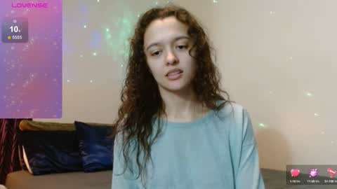 bluevixen7 online show from December 28, 10:03 am