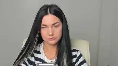 Kelly online show from November 21, 7:32 am