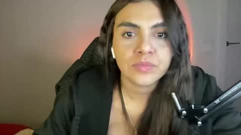 blumakinsey_ online show from January 13, 9:19 pm