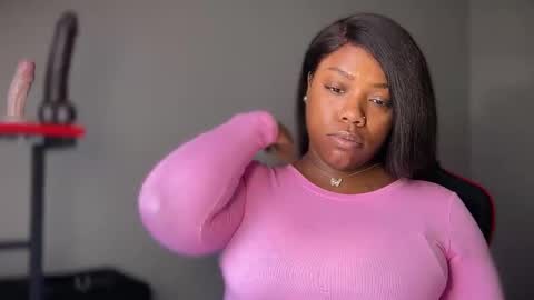       online show from April 18, 7:58 pm