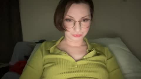 Snapshot of bobwig4 chatting on January 31, 6:57 pm Tips prfr 11-55-111 tok online show from January 31, 6:57 pm