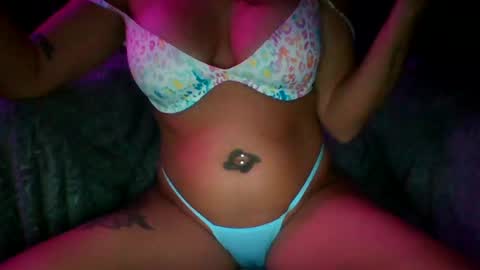 milf online show from October 22, 2:38 am