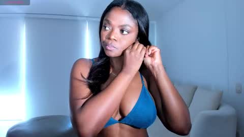 danna online show from October 5, 2:22 pm