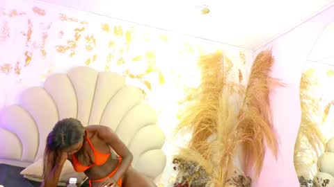 bonieklent online show from September 18, 4:11 am