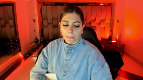 Bonnie  online show from December 10, 11:11 am