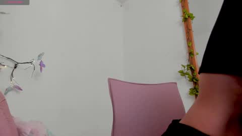   online show from March 30, 12:32 am