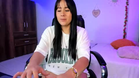 sofia  online show from January 7, 2:59 am