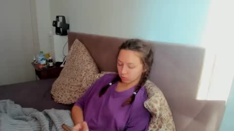 Bonny Kimberly online show from September 30, 12:00 pm