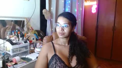 Queen Bon Vivantt online show from March 4, 4:38 am