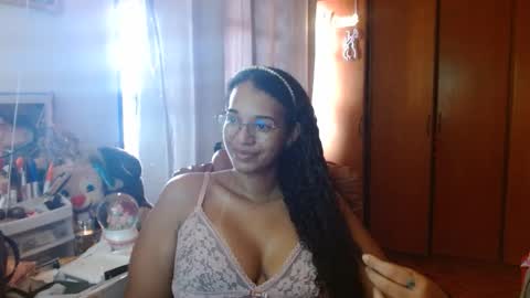 Queen Bon Vivantt online show from March 11, 1:45 pm