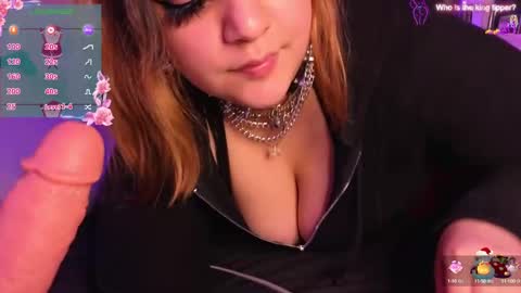 Snapshot of booboosperfectfacefuck chatting on December 20, 9:50 pm Nova sub to my fan club for free pms and sexy sloppy videos online show from December 20, 9:50 pm