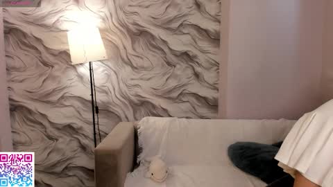 Snapshot of booozekirs_ chatting on October 13, 3:20 am Milena online show from October 13, 3:20 am