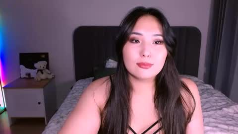 Snapshot of bootylecious_ chatting on September 21, 4:33 am Mona online show from September 21, 4:33 am