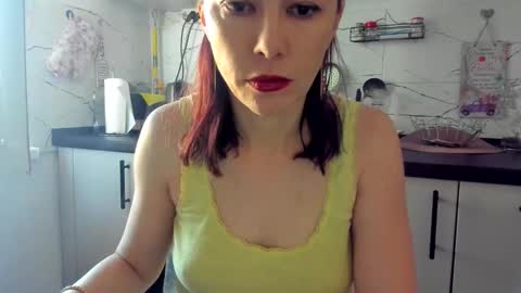 Klaras room online show from May 26, 9:08 am