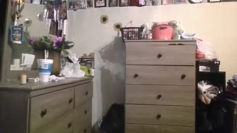 bossmilf007 online show from December 4, 6:52 pm