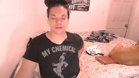 Pumpkin Butt online show from September 15, 3:59 am