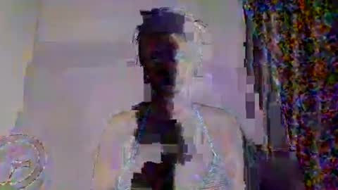 Snapshot of bouncingxxx_ass chatting on October 14, 2:25 am mirabel online show from October 14, 2:25 am