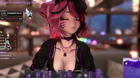 Camila online show from April 11, 3:05 pm