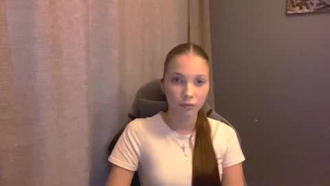 Alice online show from October 22, 12:32 pm