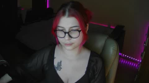 brandy_wow online show from February 20, 8:09 pm