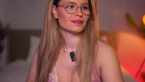 Alex online show from May 19, 4:08 am