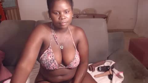 Valentina online show from February 8, 5:40 am