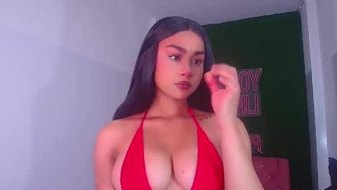Snapshot of brenda_a_ chatting on December 9, 10:43 am Brendi online show from December 9, 10:43 am
