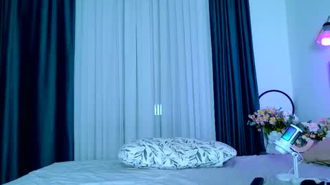 Brenda online show from October 20, 3:37 pm