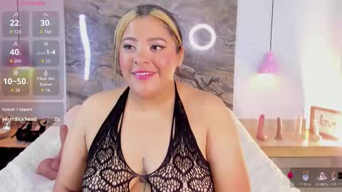 Snapshot of brenda_maz_ chatting on October 25, 12:13 pm brenda_maz_ online show from October 25, 12:13 pm