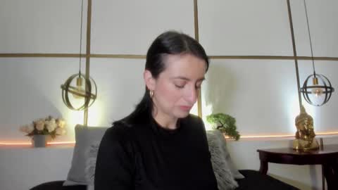 MeganBeaked online show from November 19, 11:43 am