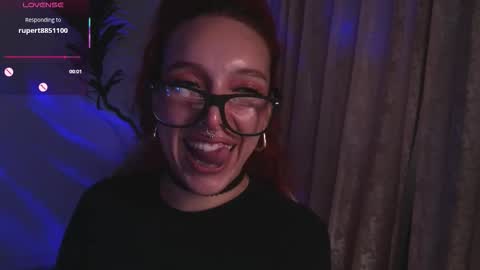 Bri  online show from December 17, 9:19 pm