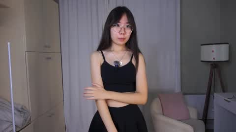 Hanna online show from November 8, 1:32 am