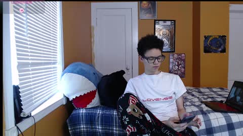 Strawberry online show from January 12, 8:14 pm