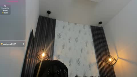 BRIGITTE online show from December 2, 5:04 pm