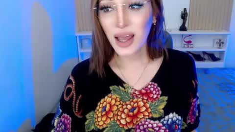 brinna online show from January 13, 2:18 am