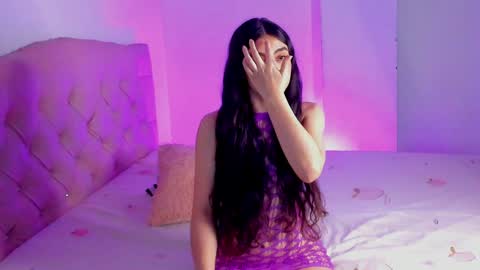 Snapshot of britany__lenox chatting on December 9, 6:13 am britany lenox online show from December 9, 6:13 am