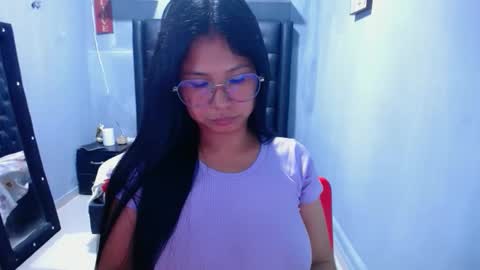 britanyx1 online show from February 13, 7:15 pm