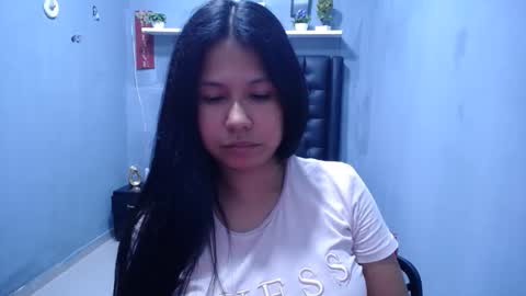 britanyx1 online show from March 30, 2:49 pm