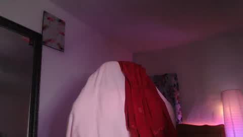 Britney online show from March 16, 6:17 am