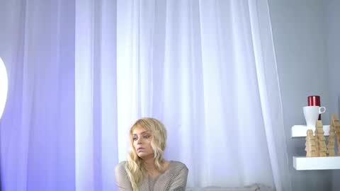 britneyhudson online show from January 15, 4:25 am