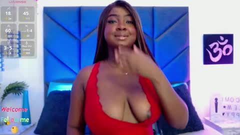 Snapshot of brittanyjhonnns chatting on February 6, 10:32 pm brittany 25 years old happy as a worm online show from February 6, 10:32 pm