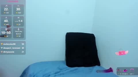 Snapshot of brittanyy20 chatting on September 30, 12:11 pm brittanyy20 online show from September 30, 12:11 pm