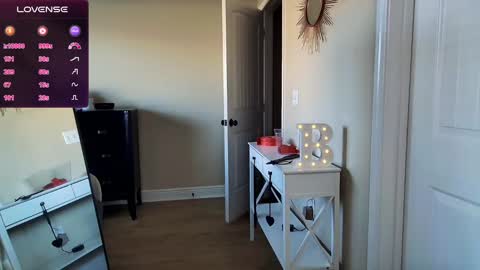 brookebee online show from December 19, 9:38 pm