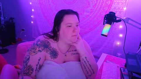 Madam Brooke online show from March 12, 1:30 am