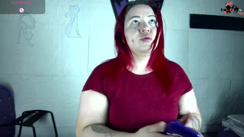 Snapshot of bruja_scarlata chatting on December 4, 11:19 am Bruja SCarlata online show from December 4, 11:19 am