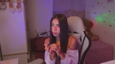 SARAH  online show from April 14, 2:11 am