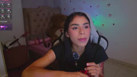 SARAH  online show from March 22, 2:28 am