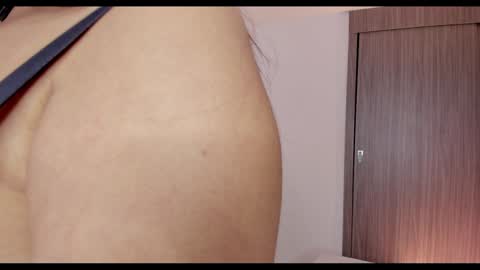     online show from December 5, 3:59 am