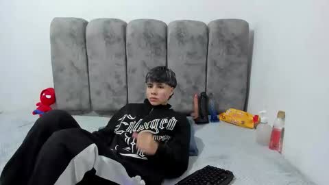 Bruno Cruz online show from April 23, 2:52 am
